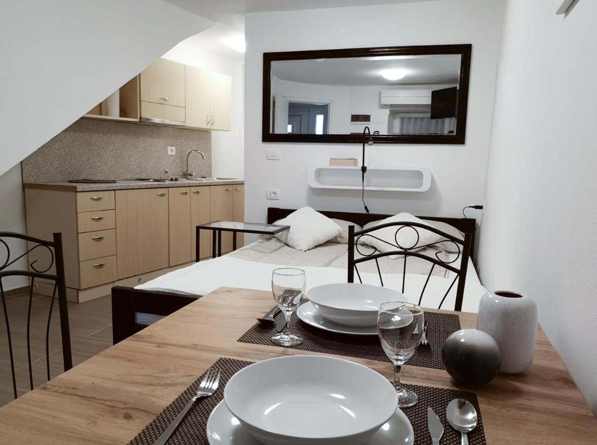 Korala Apartments Piran Eksteriør bilde