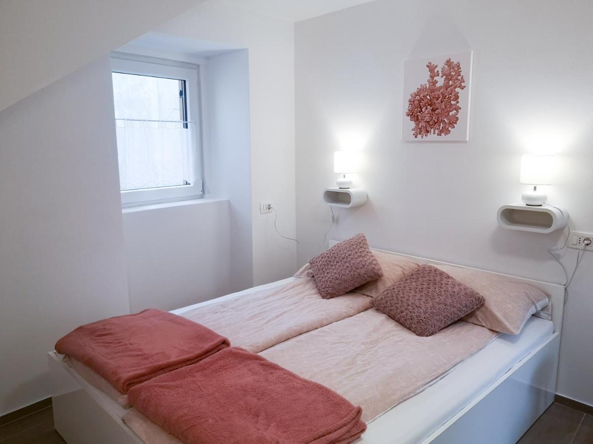 Korala Apartments Piran Eksteriør bilde