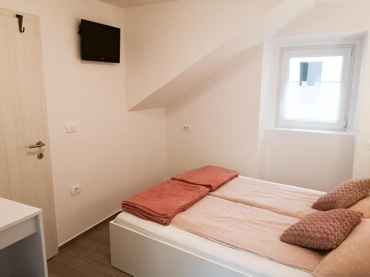 Korala Apartments Piran Eksteriør bilde