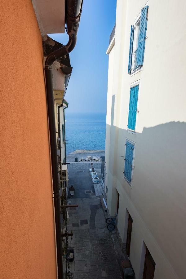 Korala Apartments Piran Eksteriør bilde
